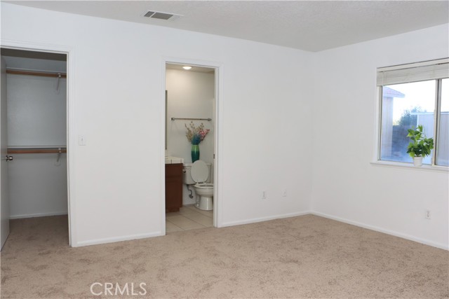 15742 Muscatel, Hesperia CA: https://media.crmls.org/medias/25c05661-5c91-48d0-a5cd-999cc2eaeb02.jpg