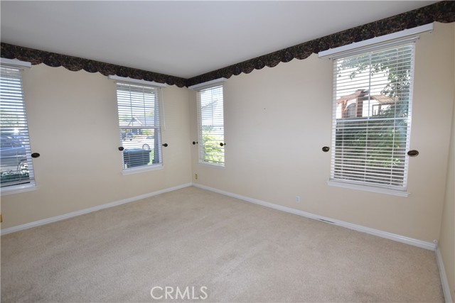 28721 Meadow View Drive, Menifee CA: https://media.crmls.org/medias/25c061c4-6dc4-4a5d-8ddb-58dcb2ec4b6d.jpg