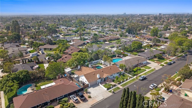 Detail Gallery Image 52 of 62 For 18642 Silver Maple, North Tustin,  CA 92705 - 4 Beds | 3 Baths