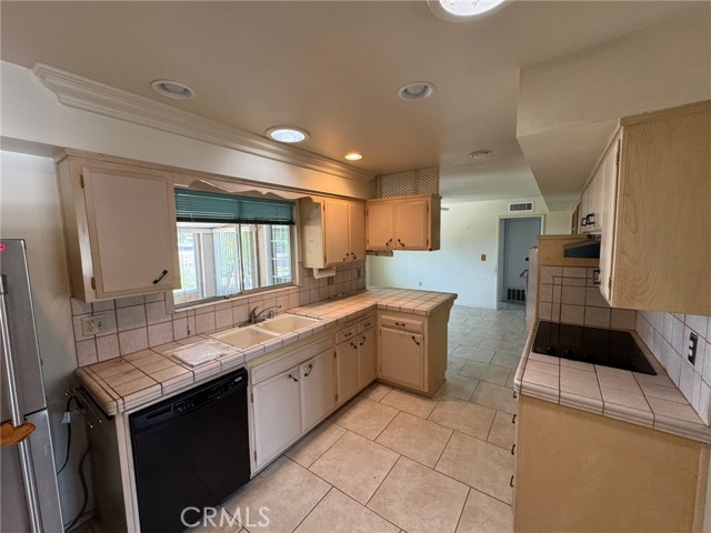 Detail Gallery Image 23 of 48 For 26644 Oakmont Dr, Menifee,  CA 92586 - 2 Beds | 2 Baths