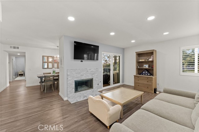 Front Image Thumbnail for CRPW26075150