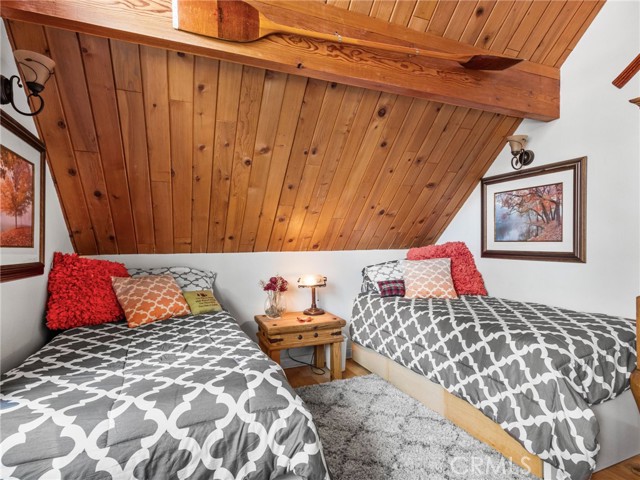 Detail Gallery Image 31 of 54 For 40155 Mahanoy, Big Bear Lake,  CA 92315 - 2 Beds | 1 Baths