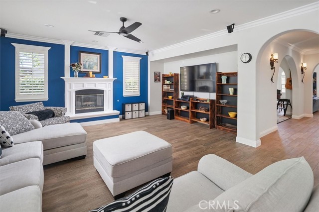 26745 Sandburn Place, Stevenson Ranch CA: https://media.crmls.org/medias/25c33000-82ea-49e7-9d18-1539395aedf9.jpg