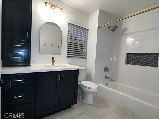 Detail Gallery Image 21 of 34 For 12 Campamento, Rancho Santa Margarita,  CA 92688 - 4 Beds | 2/1 Baths