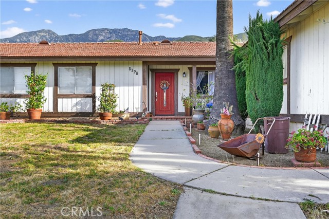 Detail Gallery Image 5 of 48 For 8398 La Senda, Alta Loma,  CA 91701 - 5 Beds | 4 Baths