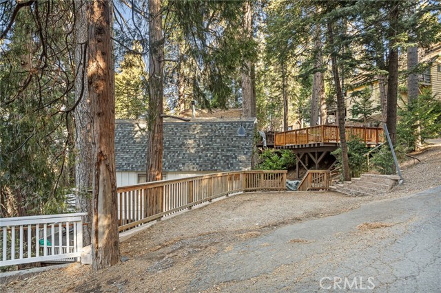 Detail Gallery Image 37 of 40 For 533 W Victoria Ct, Lake Arrowhead,  CA 92352 - 3 Beds | 2 Baths