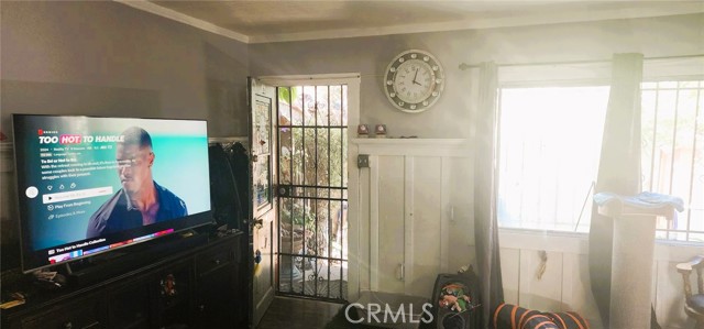 Detail Gallery Image 7 of 16 For 611 Sunset Ave, Venice,  CA 90291 - – Beds | – Baths