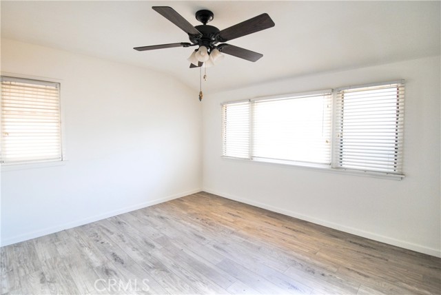 Detail Gallery Image 8 of 10 For 724 Omar St, Glendale,  CA 91202 - 2 Beds | 1 Baths