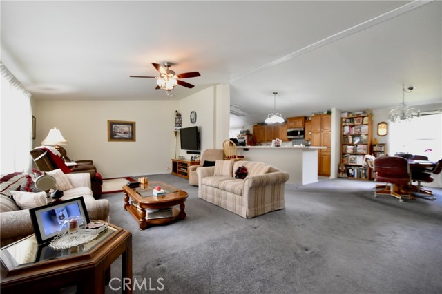 38727 State Highway 96, Klamath River CA: https://media.crmls.org/medias/25c715ae-2443-4a55-ab80-b29cad4886b9.jpg