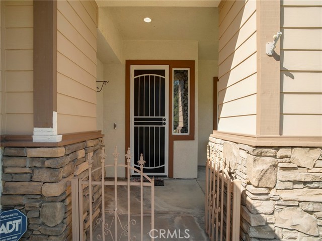 Detail Gallery Image 5 of 44 For 21103 Cross Creek Dr, Saugus,  CA 91350 - 3 Beds | 3 Baths