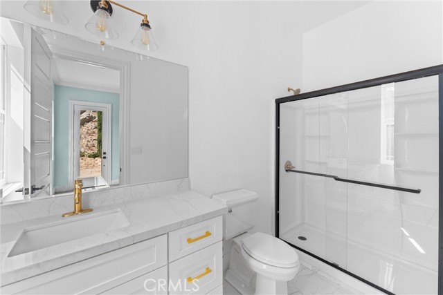 17190 Small Canyon Lane, Riverside CA: https://media.crmls.org/medias/25c95fa5-96b4-4faa-8375-06054d011905.jpg