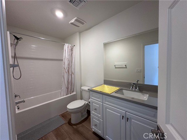 Detail Gallery Image 21 of 24 For 4615 Florence Dr, Lake Elsinore,  CA 92530 - 4 Beds | 3 Baths