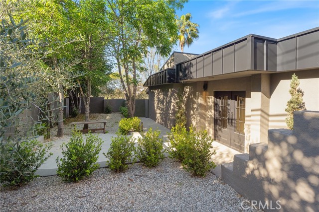 Detail Gallery Image 7 of 61 For 3250 Coldwater Canyon Ave, Studio City,  CA 91604 - 4 Beds | 4 Baths