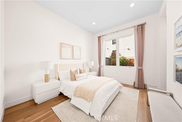 Detail Gallery Image 31 of 75 For 83 Lunar, Irvine,  CA 92618 - 5 Beds | 6/1 Baths