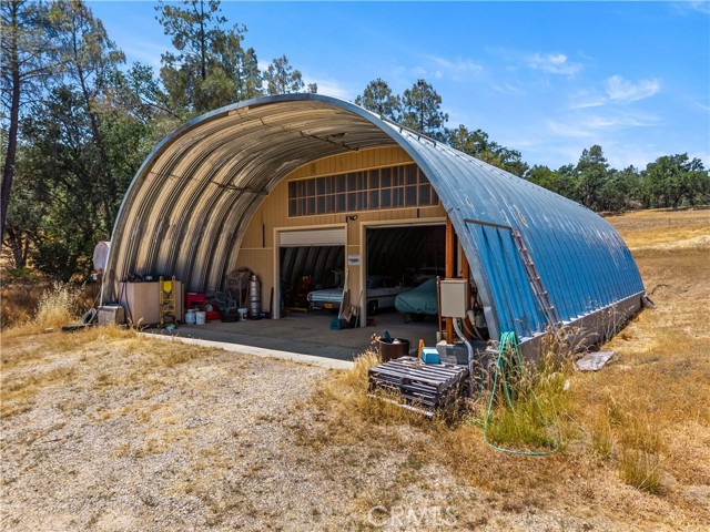 7235 Highland Springs Road, Lakeport CA: https://media.crmls.org/medias/25cb82d3-95bd-4cb8-a393-f5e2762677a3.jpg
