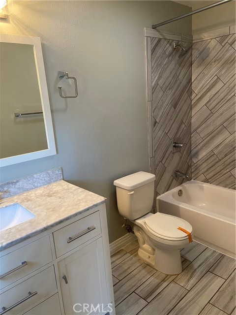 1431 Beacon, Los Angeles CA: https://media.crmls.org/medias/25cbbb65-35d0-46b1-aa01-e1fbc37c8752.jpg