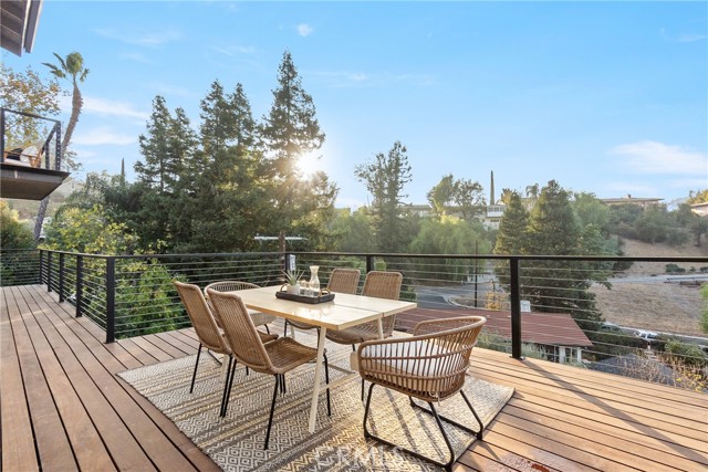 Detail Gallery Image 50 of 64 For 5166 Marmol Dr, Woodland Hills,  CA 91364 - 3 Beds | 3 Baths