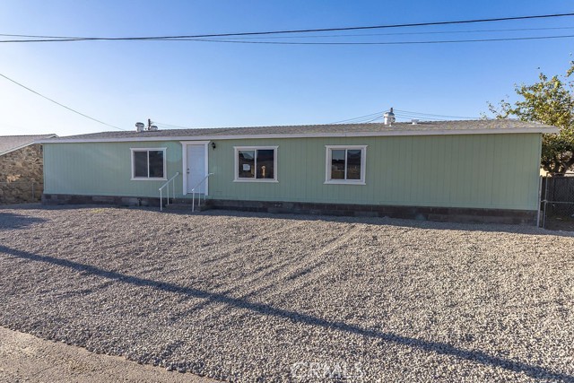 804 Market Street, Needles CA: https://media.crmls.org/medias/25cca608-809f-4348-ab65-4502be892bd0.jpg
