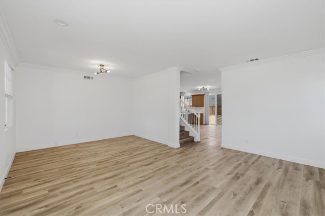 Detail Gallery Image 8 of 41 For 12722 2nd, Victorville,  CA 92395 - 5 Beds | 3 Baths