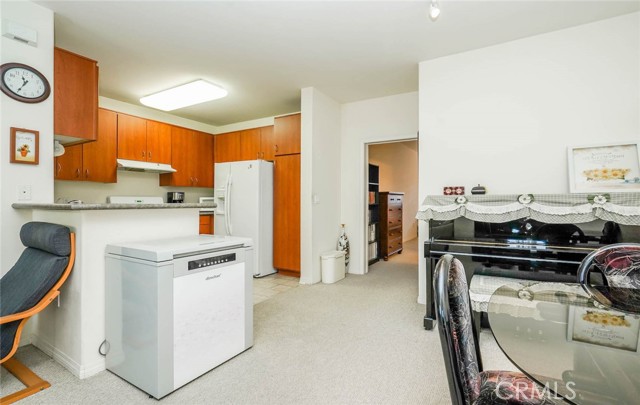 Detail Gallery Image 7 of 50 For 725 Francesca Dr #202,  Walnut,  CA 91789 - 2 Beds | 2 Baths