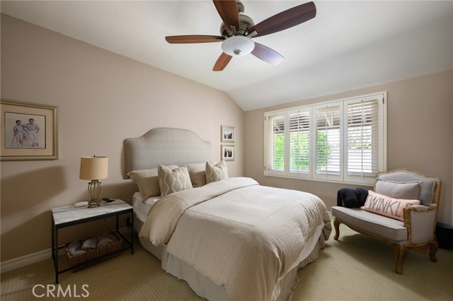 9642 James Circle, Villa Park CA: https://media.crmls.org/medias/25d07c2a-7be9-43fc-8d13-08ee6217d4a9.jpg