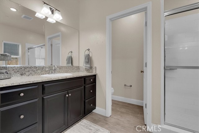 2454 W Mallard Lane, Hanford CA: https://media.crmls.org/medias/25d16a0e-10e1-483f-b199-874eae50b2bb.jpg