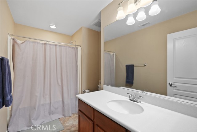 Detail Gallery Image 23 of 39 For 34229 Larksburg Ct, Lake Elsinore,  CA 92532 - 5 Beds | 3 Baths