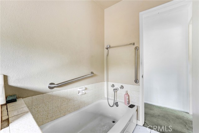 15834 Mayall Street, North Hills CA: https://media.crmls.org/medias/25d36b69-2bfb-4710-a078-7cb749c6811d.jpg