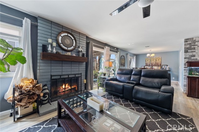 Detail Gallery Image 36 of 40 For 2102 Tern Bay Ln, Lakewood,  CA 90712 - 5 Beds | 2/1 Baths