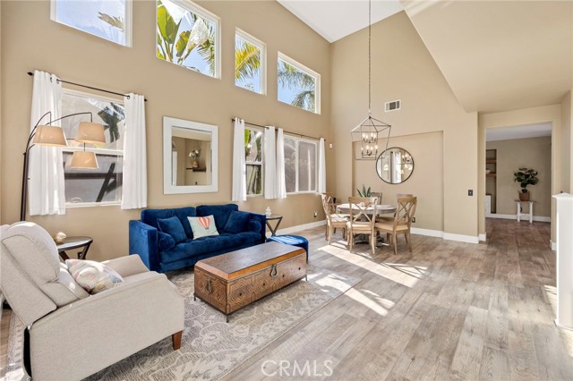 Detail Gallery Image 20 of 51 For 32447 Cassino Ct, Temecula,  CA 92592 - 5 Beds | 3 Baths