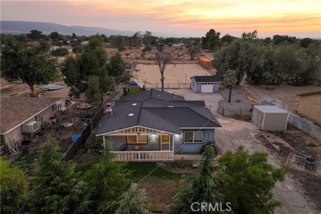 43249 42nd W Street, Lancaster CA: https://media.crmls.org/medias/25d4b6d0-4801-4925-b13f-e21943bf6f27.jpg