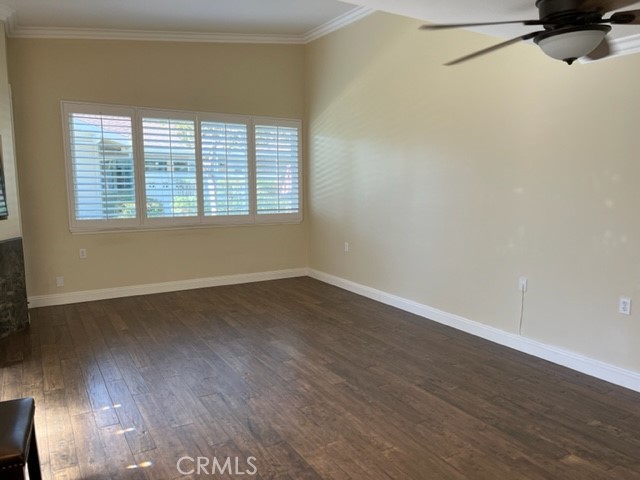 The living room has a vaulted ceiling that gives a feeling of space and luxury.