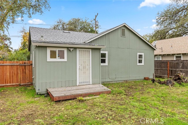 Detail Gallery Image 28 of 39 For 2215 Laurel St, Chico,  CA 95928 - 2 Beds | 1 Baths