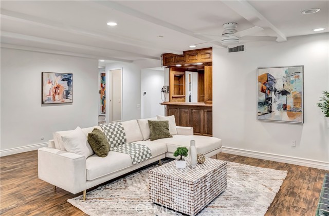 23216 Park Esperanza, Calabasas CA: https://media.crmls.org/medias/25d60fea-4aeb-4465-9cd3-efbb385f2cb4.jpg