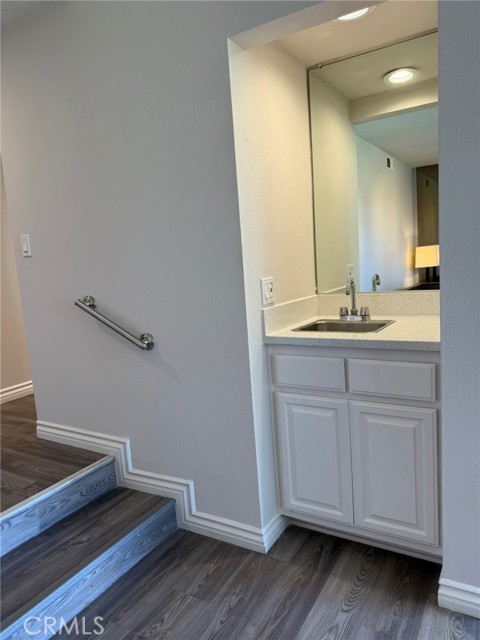 Detail Gallery Image 8 of 26 For 5555 Canyon Crest Dr 3b,  Riverside,  CA 92507 - 2 Beds | 2 Baths