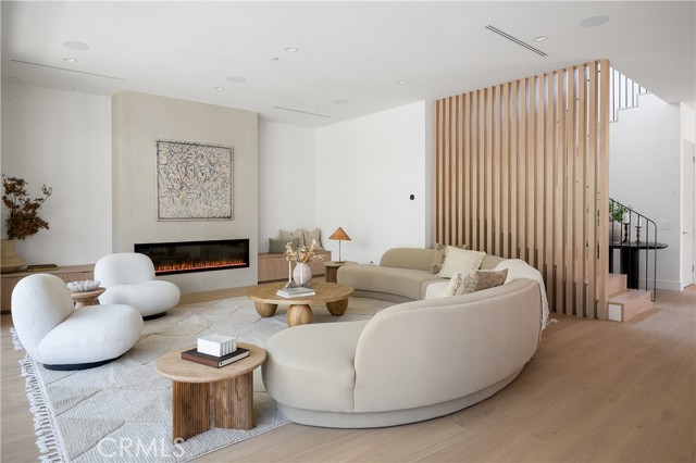 12335 Otsego Street, Valley Village CA: https://media.crmls.org/medias/25d899aa-8ae2-424b-b0ce-a152d1079173.jpg