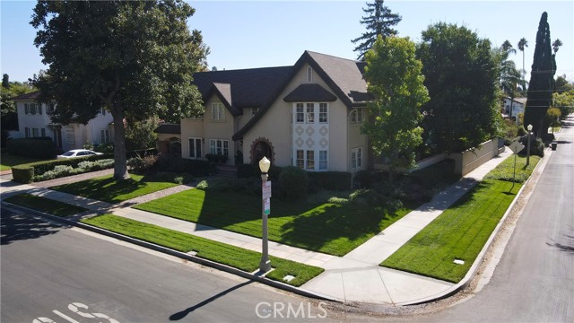 Image 2 for 3594 Castle Reagh Pl, Riverside, CA 92506