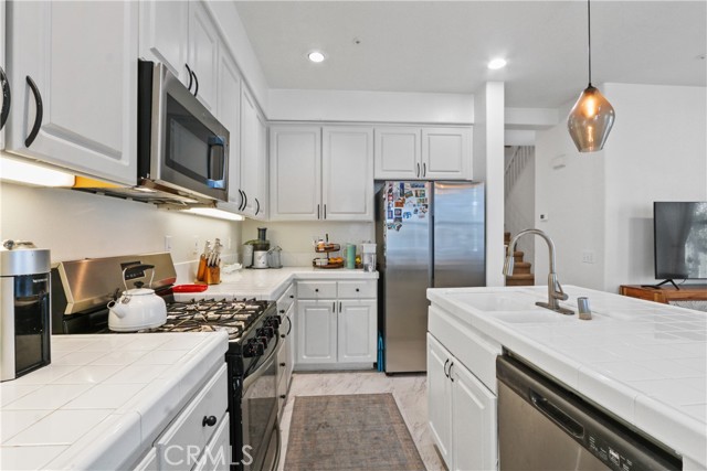 Detail Gallery Image 19 of 35 For 1 Warmspring Ln, Aliso Viejo,  CA 92656 - 3 Beds | 2/1 Baths
