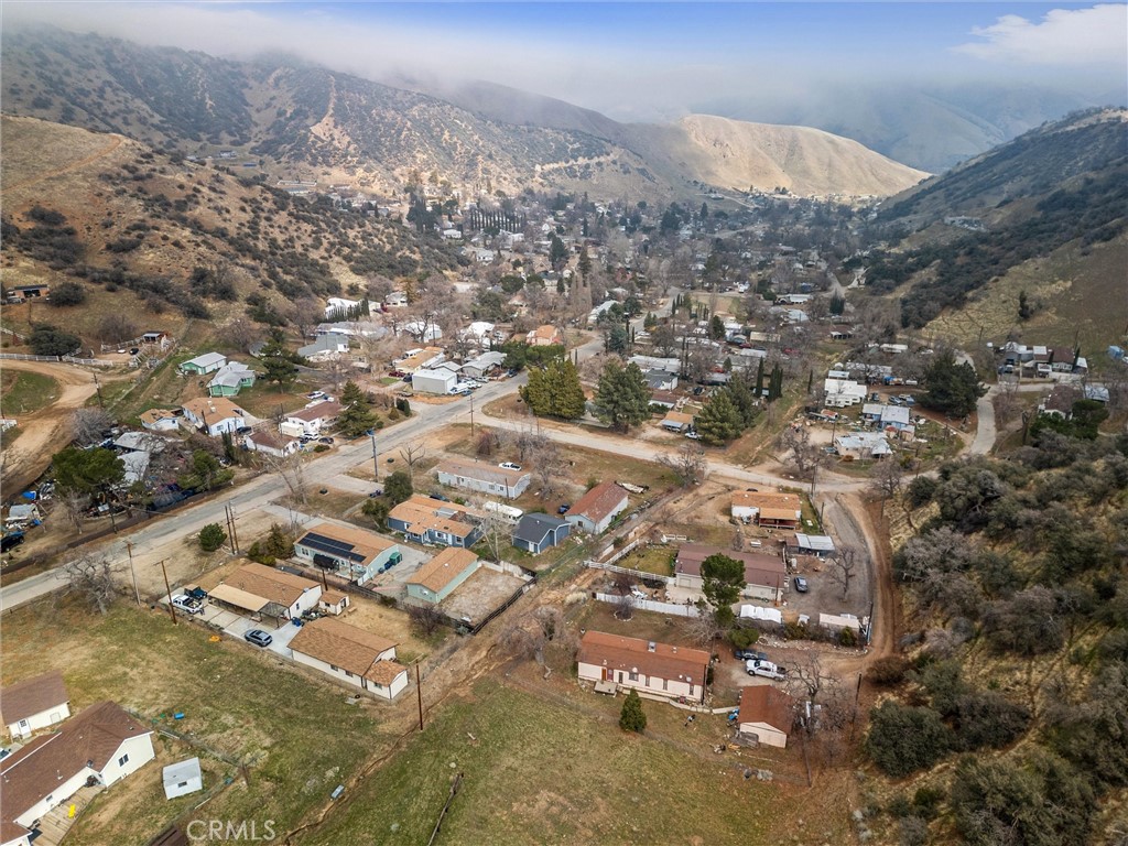 https://media.crmls.org/medias/25da24ae-5a04-4685-aaa7-fb418f1099a6.jpg?preset=X-Large