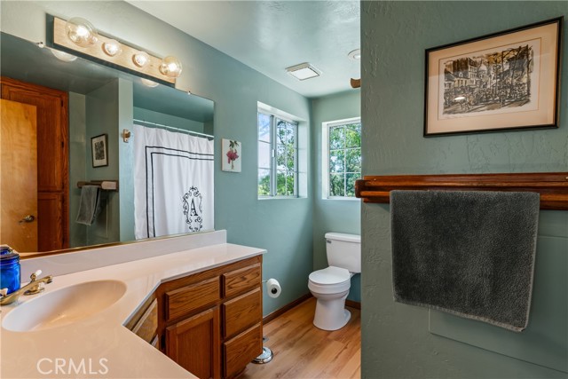 Detail Gallery Image 25 of 37 For 1555 Moon Dr, Lake Arrowhead,  CA 92352 - 2 Beds | 2 Baths