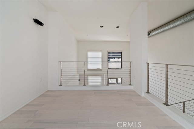 133 The N, Long Beach CA: https://media.crmls.org/medias/25da6bf4-1c18-49a7-bb80-5dd2d161cb98.jpg