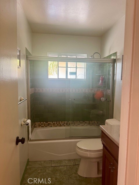 1711 S Washington Avenue, Glendora CA: https://media.crmls.org/medias/25da8b55-0f49-471f-8b0e-50f0b82a336f.jpg