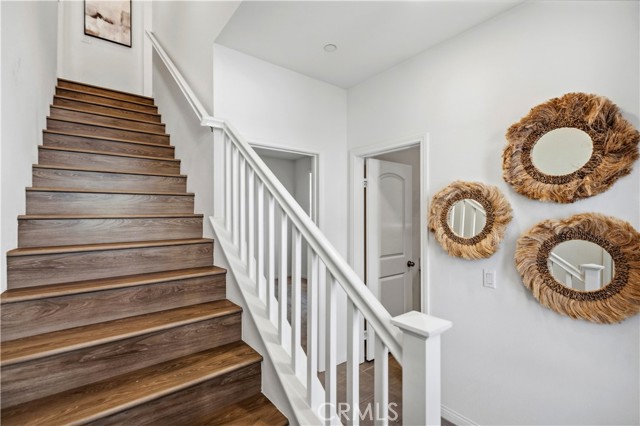 Detail Gallery Image 2 of 25 For 10557 Huxley Drive, Rancho Cucamonga,  CA 91730 - 4 Beds | 4 Baths