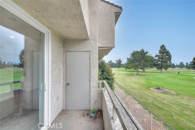 Detail Gallery Image 10 of 27 For 1158 Walnut Grove Ave a,  Rosemead,  CA 91770 - 2 Beds | 2 Baths