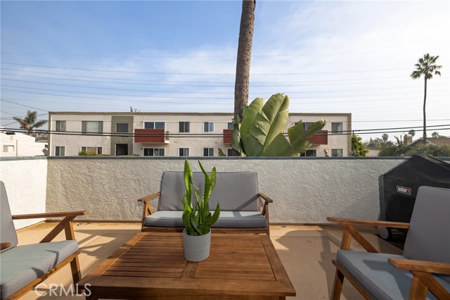 2103 Phelan Lane, Redondo Beach, California 90278, 3 Bedrooms Bedrooms, ,2 BathroomsBathrooms,Residential,Sold,Phelan Lane,SB21265589