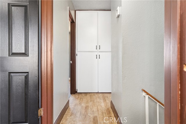 8305 Pioneer Drive, Bakersfield CA: https://media.crmls.org/medias/25ddf0d8-0675-46df-b974-ccf4144ee881.jpg