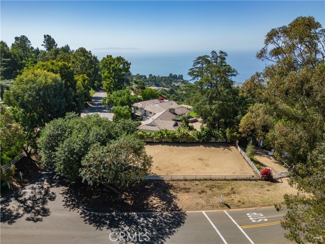 1 Southfield, Rolling Hills, California 90274, 3 Bedrooms Bedrooms, ,2 BathroomsBathrooms,Single Family Residence,For Sale,Southfield,SB23192930