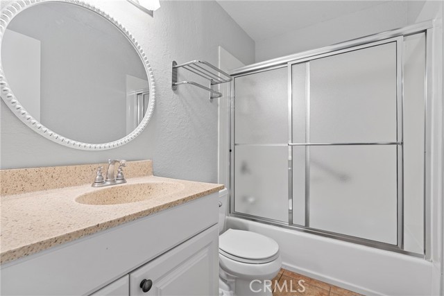 Detail Gallery Image 8 of 9 For 315 Canyon Crest, Lake Arrowhead,  CA 92352 - 3 Beds | 2 Baths