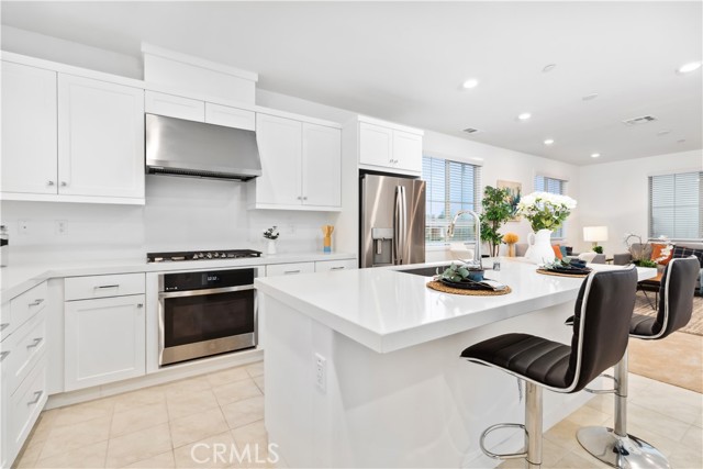 Detail Gallery Image 3 of 45 For 501 Embrook, West Covina,  CA 91791 - 4 Beds | 3 Baths