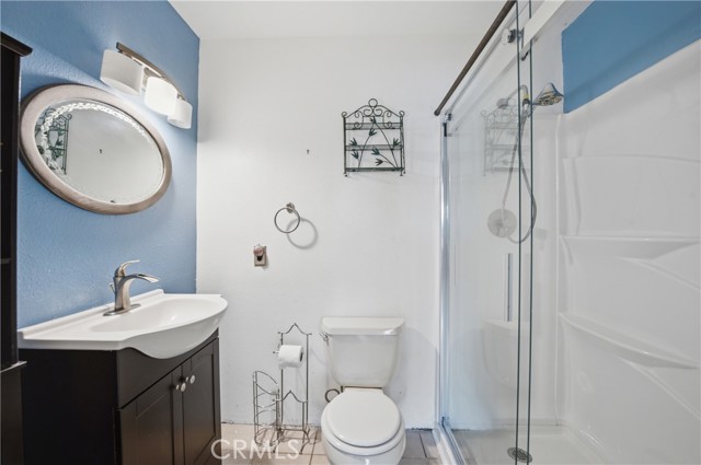 Detail Gallery Image 11 of 26 For 1423 Mountain Meadow, Oceanside,  CA 92056 - 2 Beds | 2 Baths